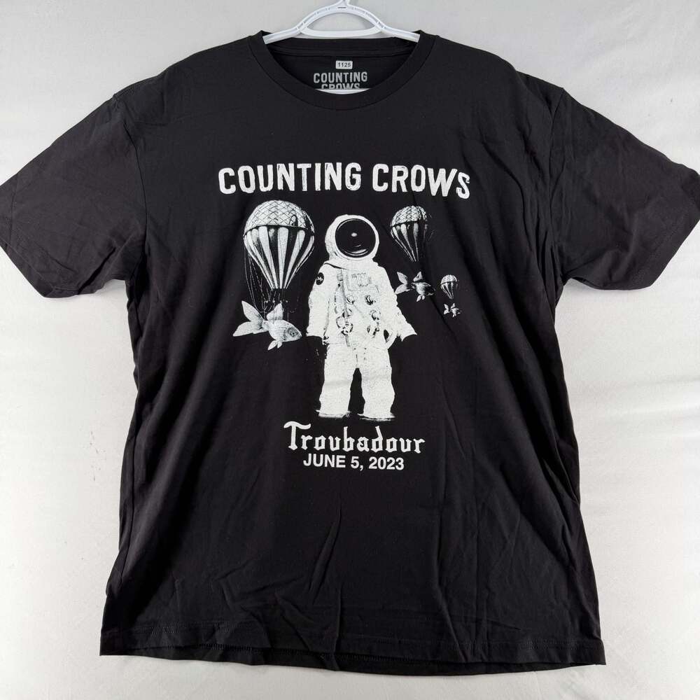 1025 XL Counting Crows Troubadour 2023 Astronaut Graphic T-Shirt